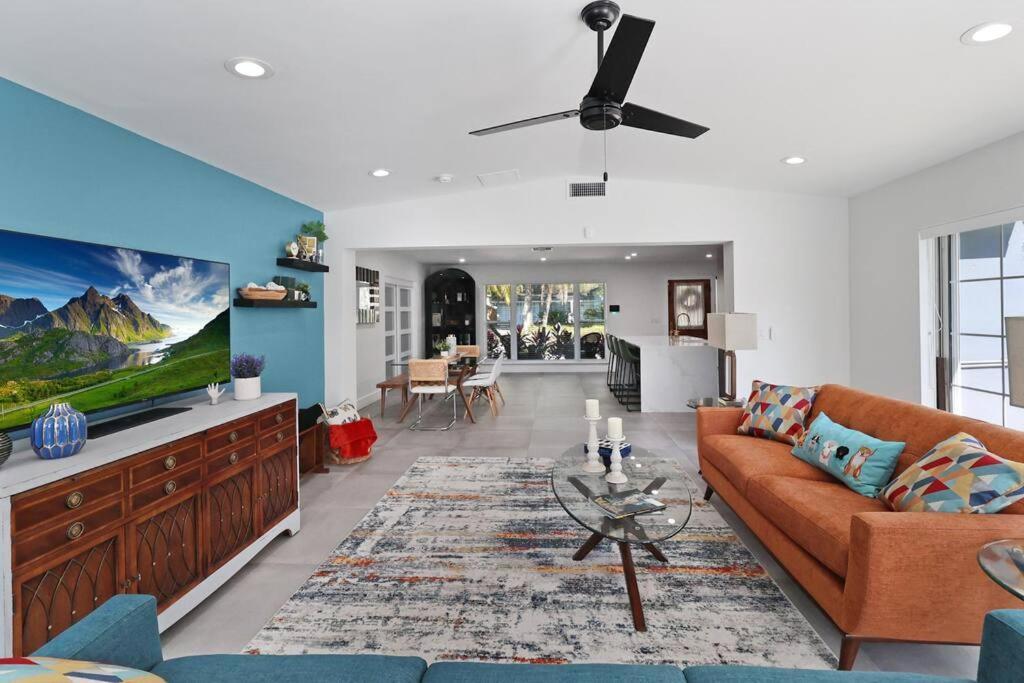 Palm Tree Paradise Tampa Pool Home Extérieur photo