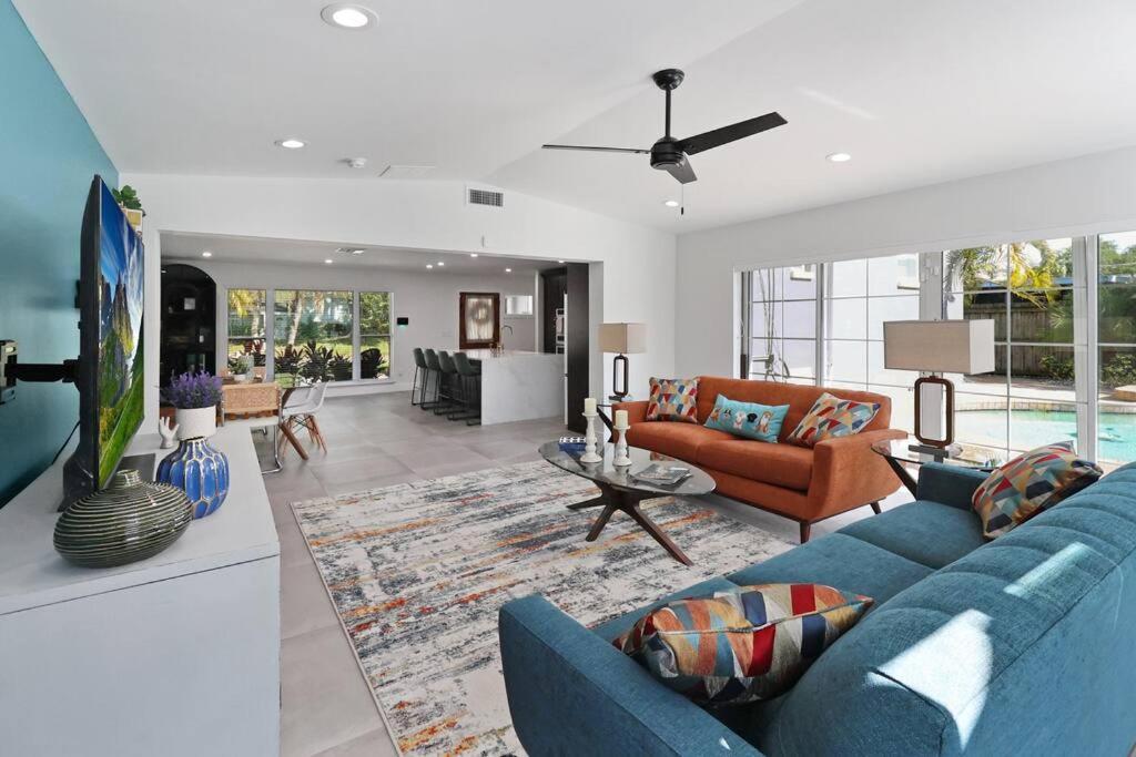 Palm Tree Paradise Tampa Pool Home Extérieur photo